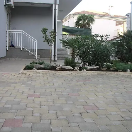 Pensjonat Apaprtments House Olea Near The Umag