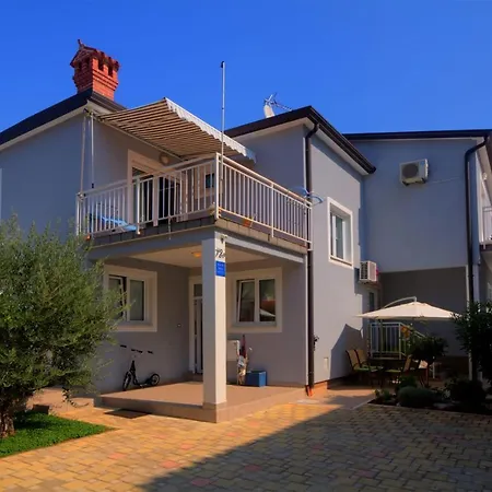 Pensjonat Apaprtments House Olea Near The Umag