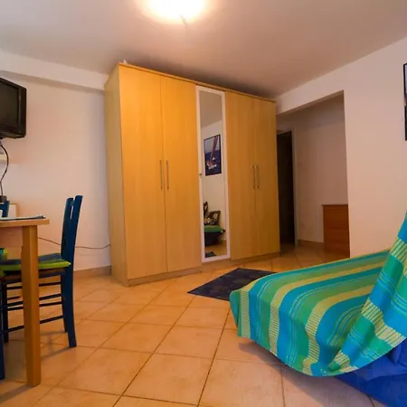 Pensjonat Apaprtments House Olea Near The