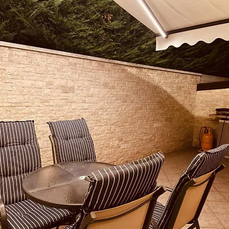 Apaprtments House Olea Near The Umag