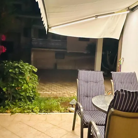 Apaprtments House Olea Near The * Umag