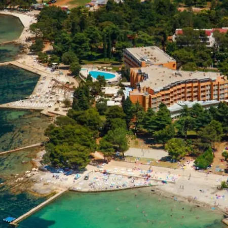 Apaprtments House Olea Near The Umag
