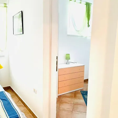 Apaprtments House Olea Near The Умаг
